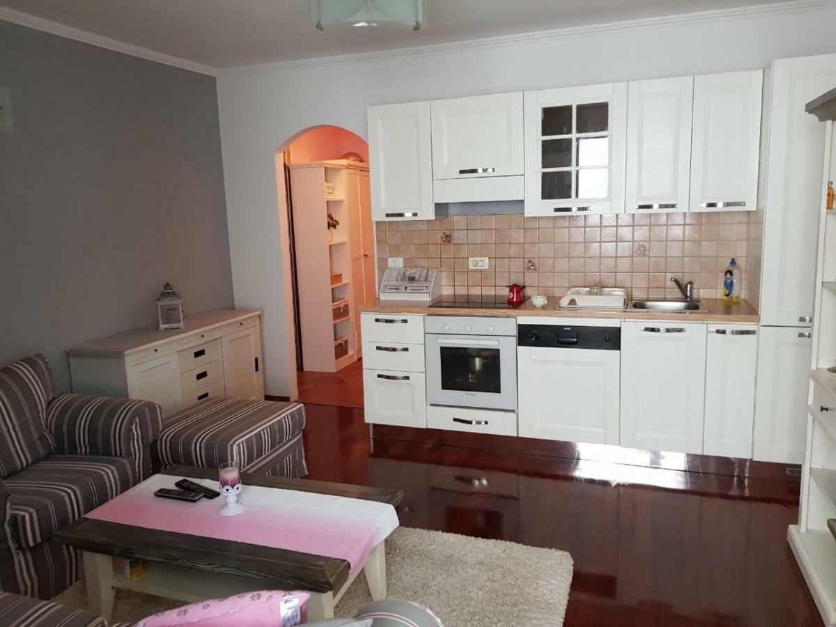 Cozy Apartment In Rovinj Kültér fotó